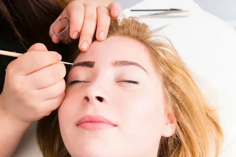 Make Your Brows More Darker And Fuller In The Valley